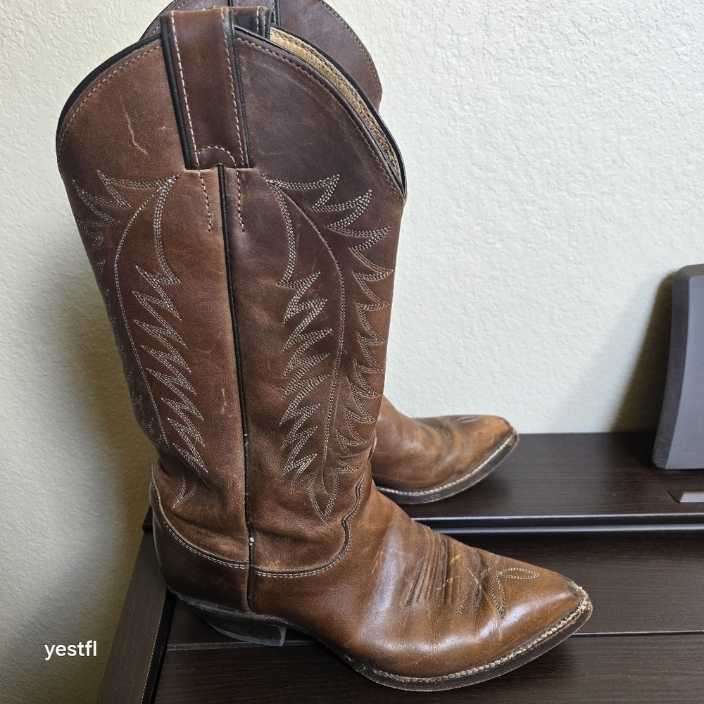 Justin Brown Leather Cowboy Boots 6.5